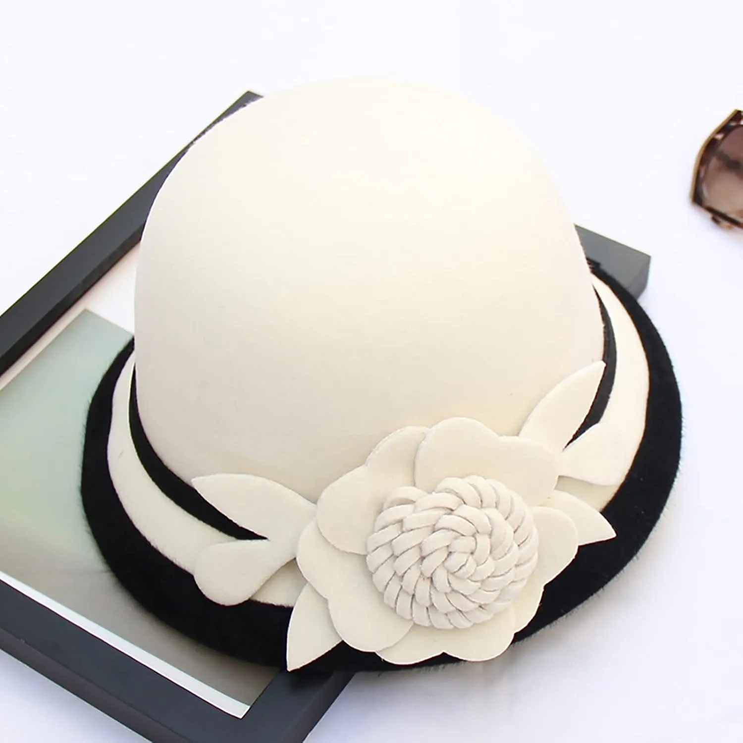 Derby Hats for Women Faux Wool Fascinators Bowler Hats with Flower Vintage Church Tea Party Basin Cap Bucket Caps