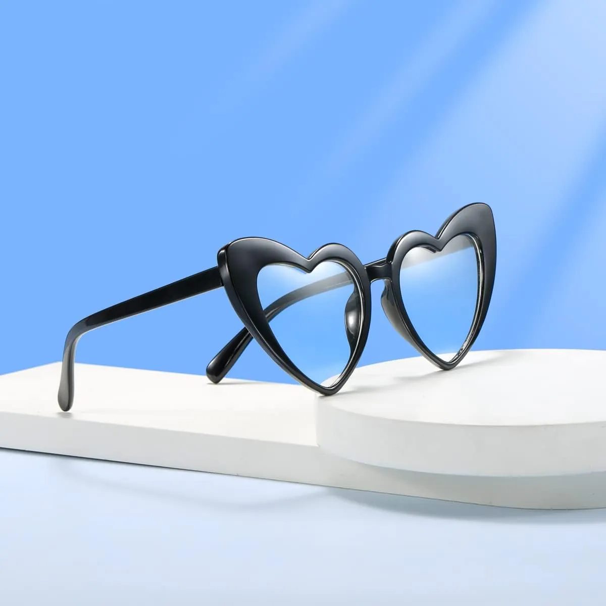 Heart Shaped Sunglasses for Women,Vintage Cat Eye Mod Style Retro Glasses UV4008805-purple