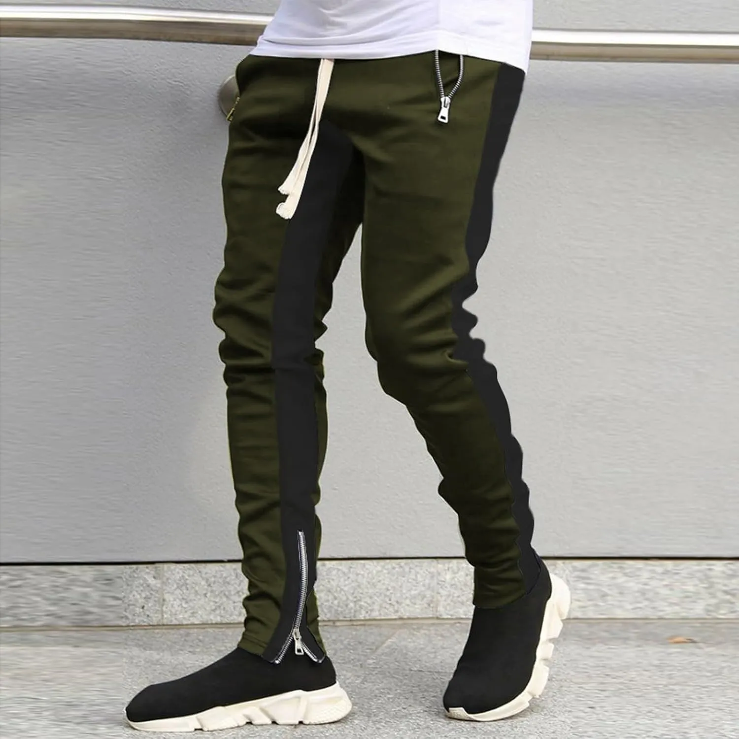 Mens Fleece Cargo Sweatpants Heavyweight Elastic Waist Tapered Pants with Pockets Baggy Drawstring Athletic Jogger