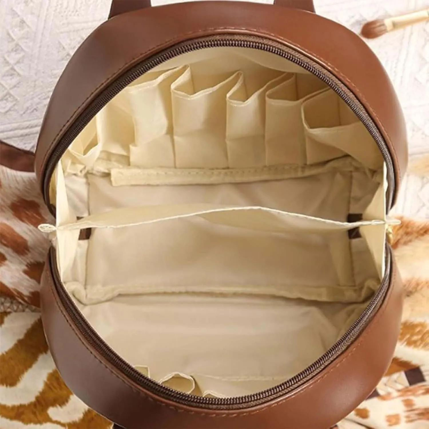 Multi-layered Shell-shaped Cosmetic Bag, Solidarityn Multi-Layered Shell-Shaped Cosmetic Bag, 3 In 1 Large Capacity Cosmetic Bags (White)