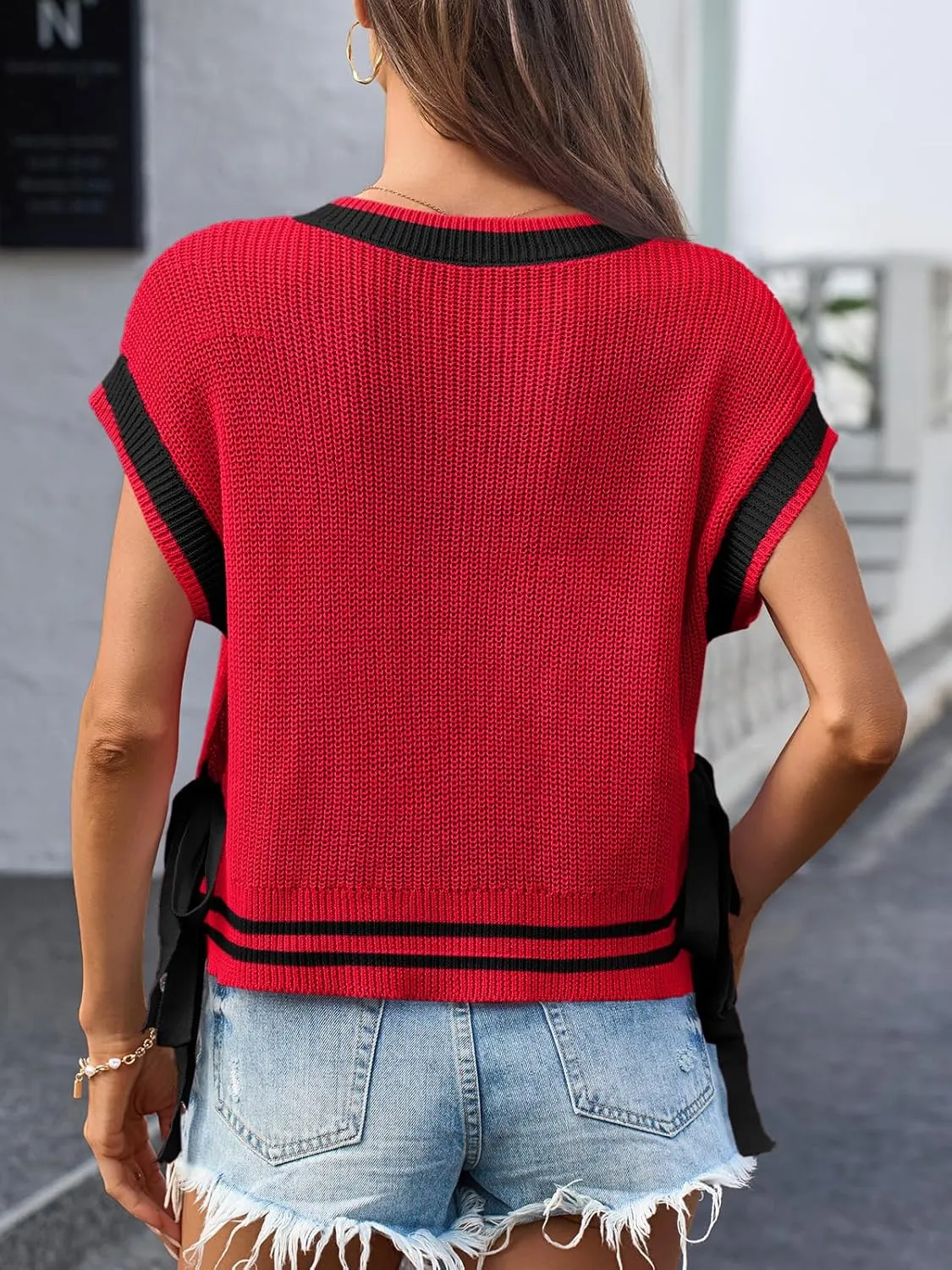 Saodimallsu Womens Cap Sleeve Cropped Sweater Vest V Neck Color Block Cable Knit Bow Side Tie Loose Crop Tank Tops