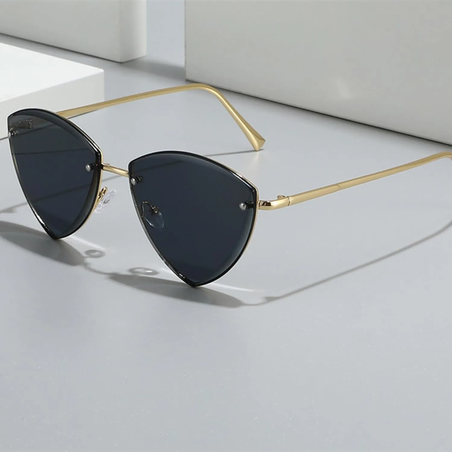 Vintage Rimless Sunglasses for Women Men Luxury Cat Eye Uv400