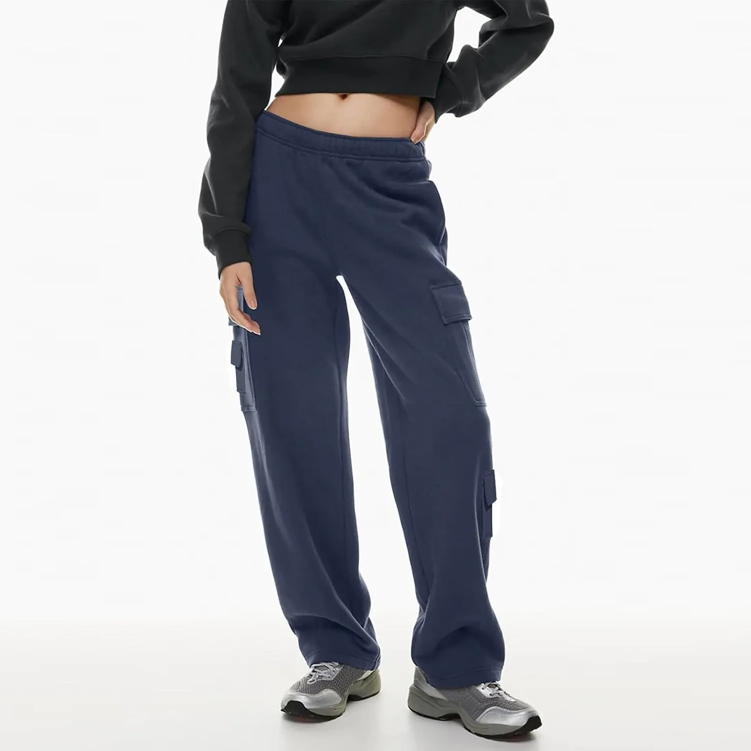 Womens Cargo Sweatpants Oversized Fleece Joggers with Pockets Elastic Waist Cargo Pants Baggy Straight Leg Sweatpants