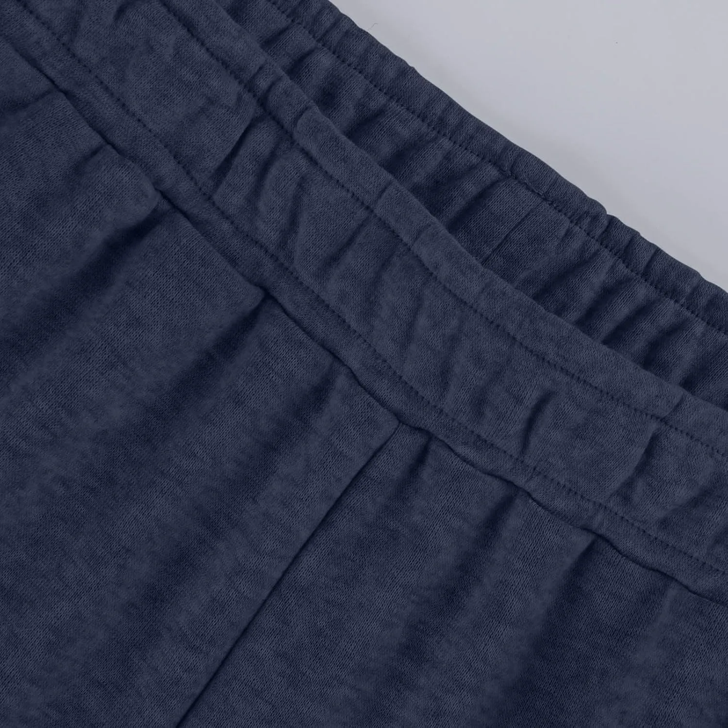 Womens Cargo Sweatpants Oversized Fleece Joggers with Pockets Elastic Waist Cargo Pants Baggy Straight Leg Sweatpants