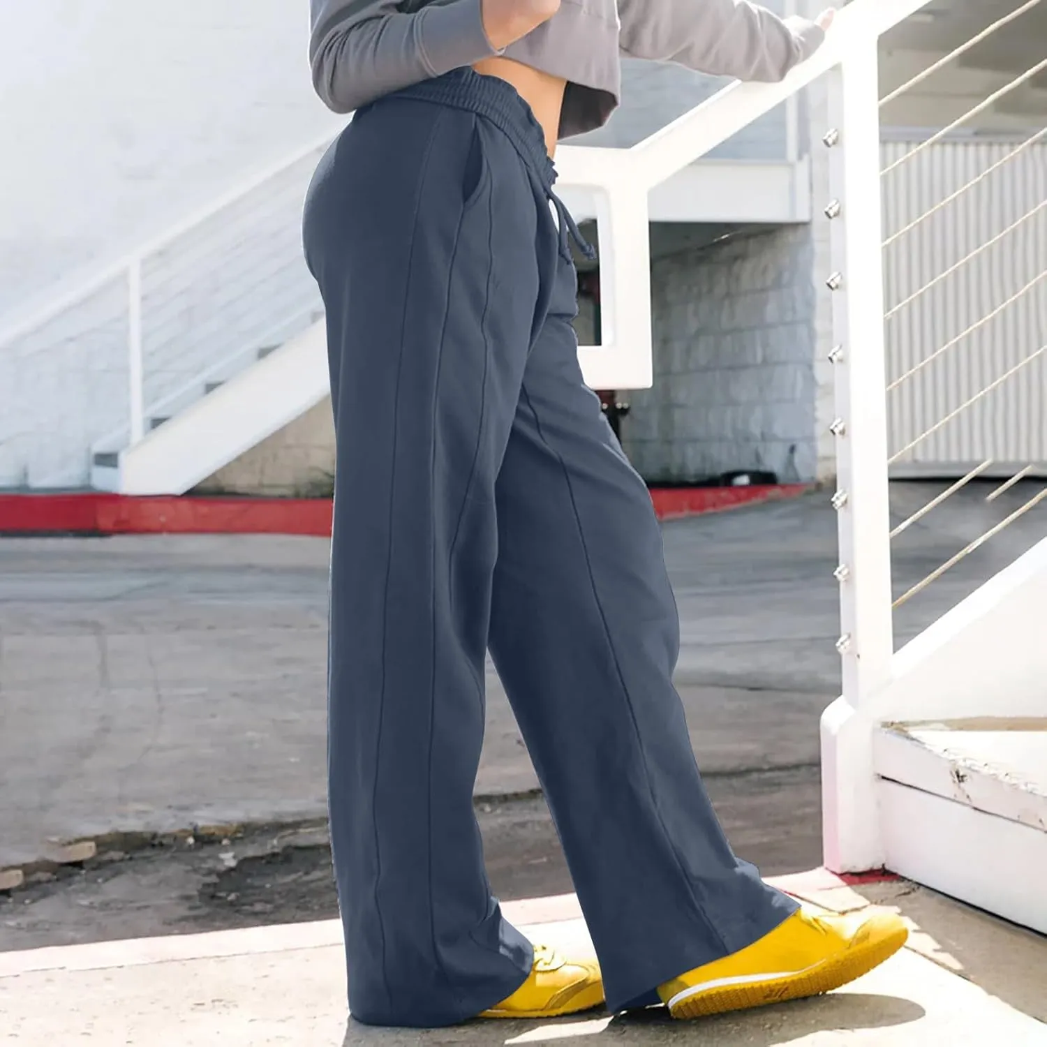 Womens Wide Leg Sweatpants Casual Drawstring High Waisted Workout Track Pants Baggy Lounge Pants with Pockets